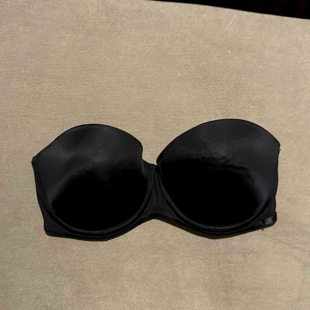 Calvin Klein bra black strapless push-up perfect fit size 36C